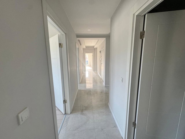 YALOVA ÇIFTLIKKÖY ÇIFTLIK MAHALLESINDE OTURUMA HAZIR SIFIR 3+1 DAIRE