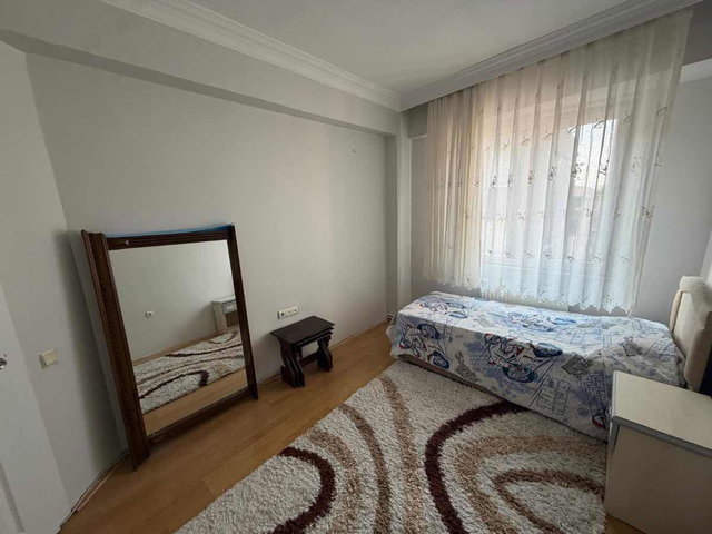 KIRMIZITOPRAK/ ATATÜRK CADDESİ FUL LÜKS EŞYALI 1+1 KİRALIK DAİRE
