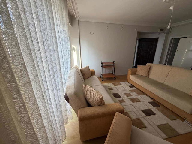 KIRMIZITOPRAK/ ATATÜRK CADDESİ FUL LÜKS EŞYALI 1+1 SATILIK DAİRE