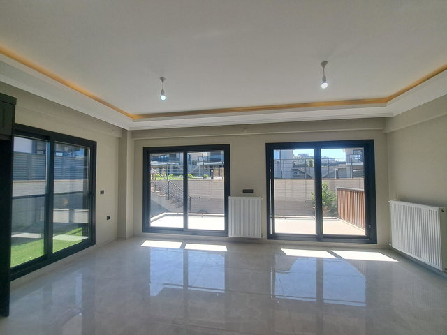 SEFERİHİSAR TEPECİK’TE SIFIR 3+1 İKİZ VİLLA | 2 BANYO, 3 WC, BALKON, DOĞALGAZ KOMBİ