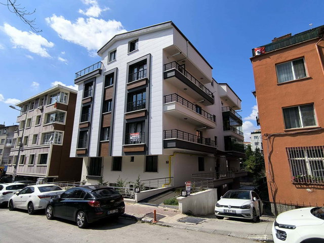 KÜÇÜKESAT BAĞLAYAN KİRALIK 3+1 BAĞIMSIZ MUTFAKLI DAİRE