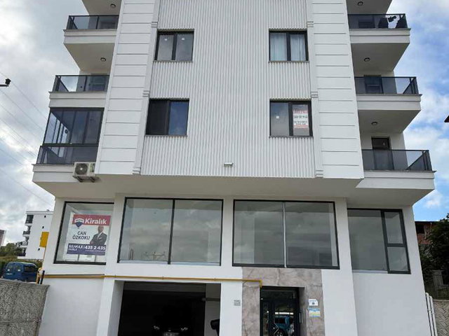 YEŞILDERE MAHALLESINDE KIRALIK SIFIR 1+1 EŞYASIZ DAIRE