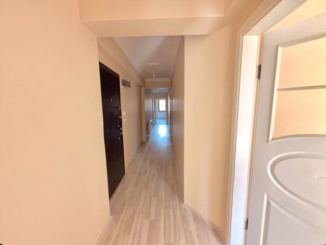 REMAX BEYAZ | GÜRSU İSTİKLAL MAHALLESİN'DE 3+1 DAİRE