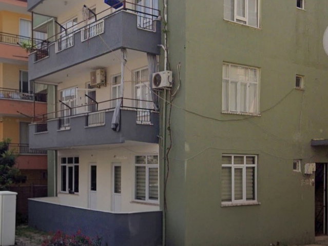 BAHÇELİEVLER MAHALLESİNDE AYRI MUTFAK GENİŞ 2+1 KİRALIK DAİRE