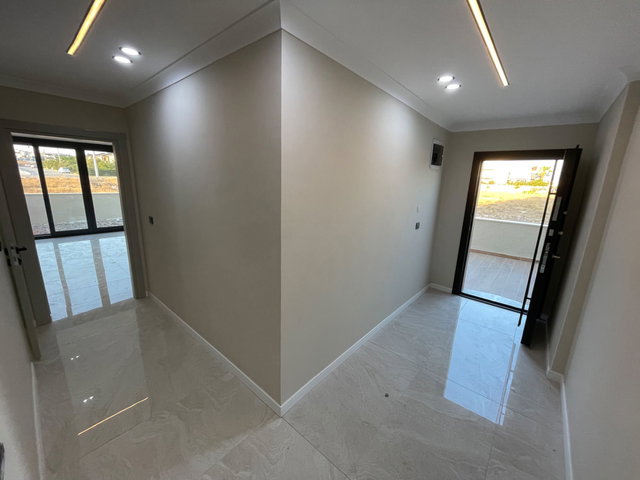 3+1 MÜSTAKIL BAHÇELI • ADA MUTFAKLI • SIFIR DUBLEKS VILLA