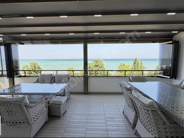 ATAKUM SAHİLDE DENİZE SIFIR EŞYALI 250M2 DUBLEKS 4+1