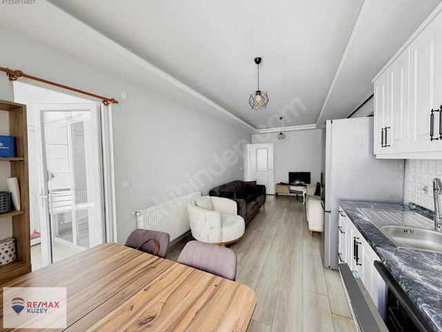 AYDINLIK CADDESİNE 2. BİNA | KENT ORMANI CEPHELİ | EŞYALI 2+1