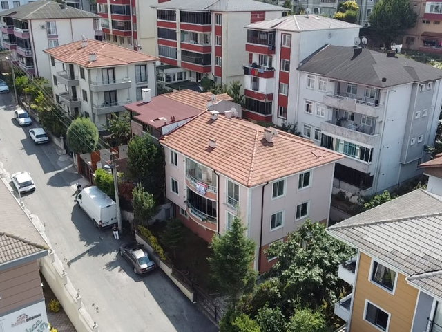 RE/MAX MOTTO BEŞKÖPRÜ'DE BAKIMLI 3+1 FIRSAT DAİRE!