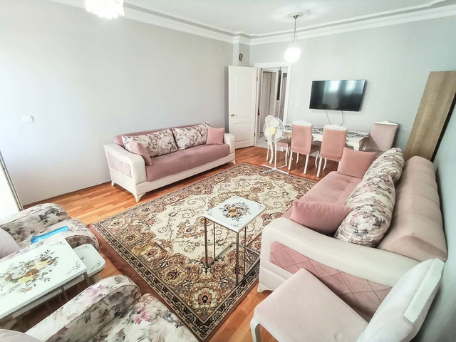 ÇAYIROVA AKSE MH ÇAĞDAŞKENT SITESI'NDE 3+1 EŞYALI KIRALIK DAIRE!