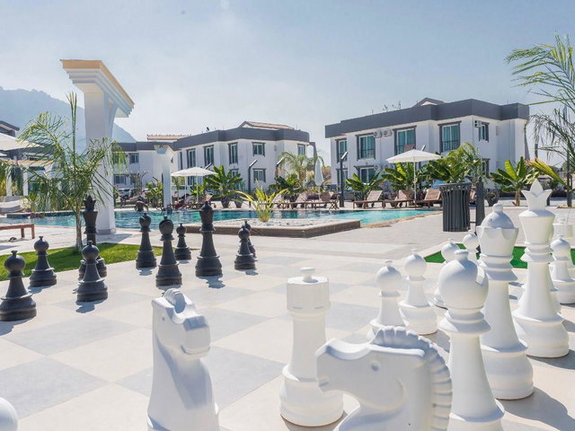 GIRNE EDREMIT'TE SATILIK FUL EŞYALI 1+1 DAIRE