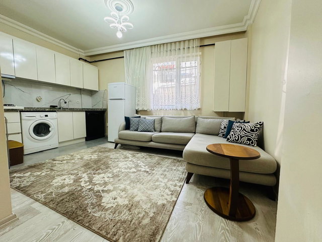 ÜSKÜDAR ÜNALAN’DA 2+1 KİRALIK DAİRE