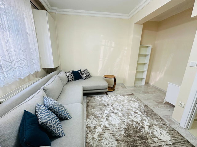 ÜSKÜDAR ÜNALAN’DA 2+1 KİRALIK DAİRE