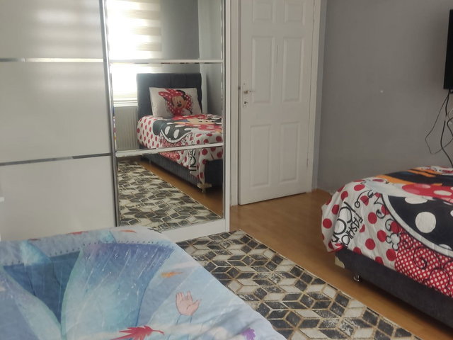 ETİMESGUT SUVARİ MAH.ASANSÖRLÜ YAPILI 3+1 KATTA SATILIK DAİRE