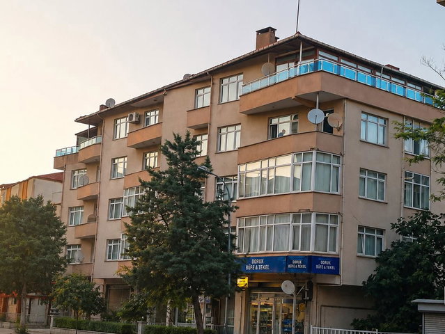 ALTINŞEHİR MH. TAVUKÇUYOLU CD. ÜZERİ -TERASLI 3+1 KİRALIK DAİRE