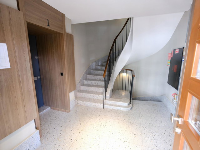 KIZILAY TARİHİ SARAÇOĞLU MAH. KONUT VE OFİS KULLANIMINA UYGUN 3+1 E.BAN. DAİRE