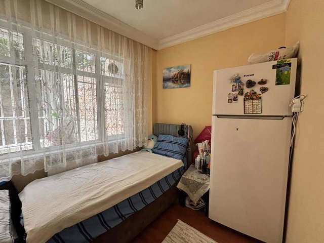 FATİH’TE GİRİŞ KAT | GENİŞ KULLANIM ALANINA SAHİP | 1+1 DAİRE