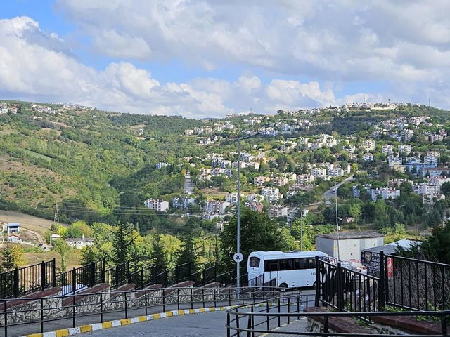 KENT KONUT 1 DE ARAKAT EŞYALI DAIRE