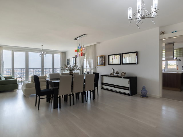 INCEK ATASAYANLAR 4 SITESINDE ANKARA MANZARALI 4.5+1 260 M2 DAIRE