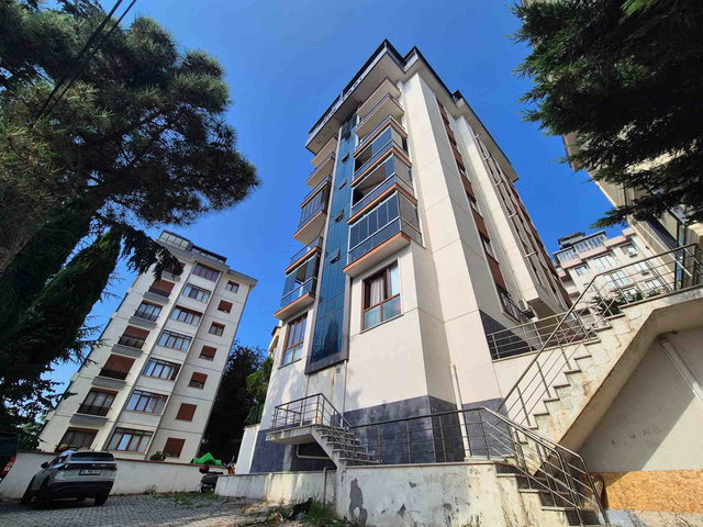 YAKACIK DENİZ VE ŞEHİR MANZARALI 3+1 SATILIK DAİRE