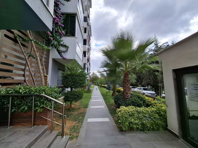 MALTEPE ESENKENT ADAPARK 1000'A SİTESİ EŞYALI SATILIK 3+1 DAİRE