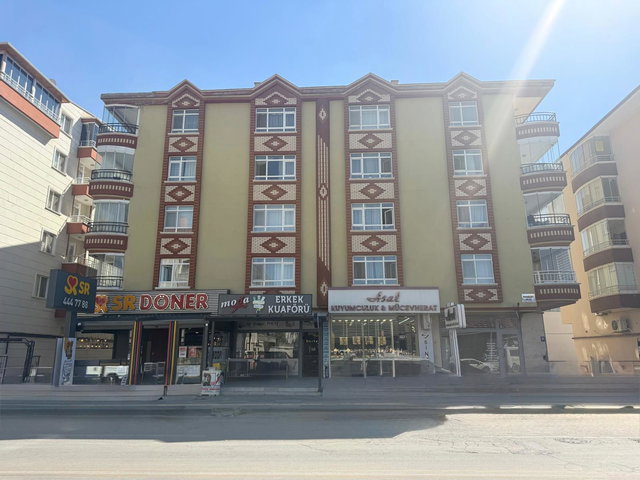 SİNCAN MUSTAFA KEMAL MAH. FATİH CADDESİ’NE YAKIN 3+1 GENİŞ, ÇİFT CEPHELİ KİRALIK DAİRE