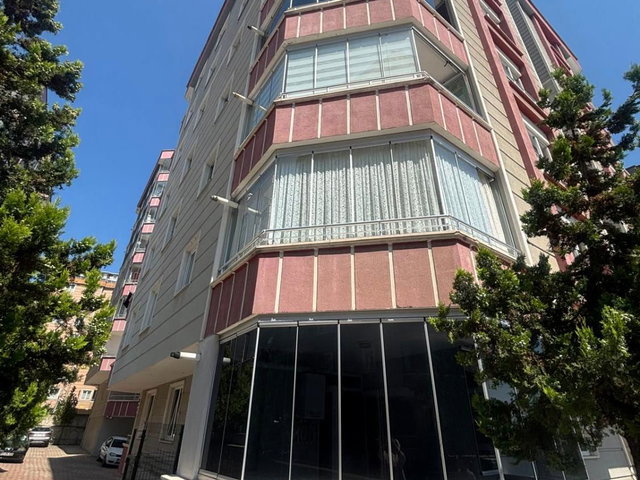 ATAKENT ATAKUM’DA ÇELİK SİTESİ’NDE 3+1 | 2 BANYO | BALKON | DOĞU-GÜNEY CEPHE KİRALIK DAİRE