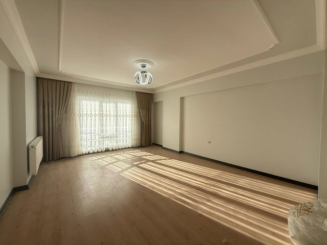 REMAX İLKE'DEN YILDIZKENT'TE 3+1 SATILIK DAİRE
