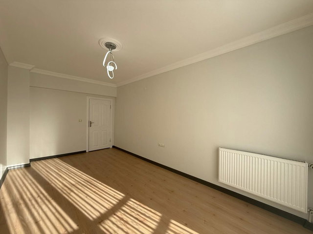 REMAX İLKE'DEN YILDIZKENT'TE 3+1 SATILIK DAİRE