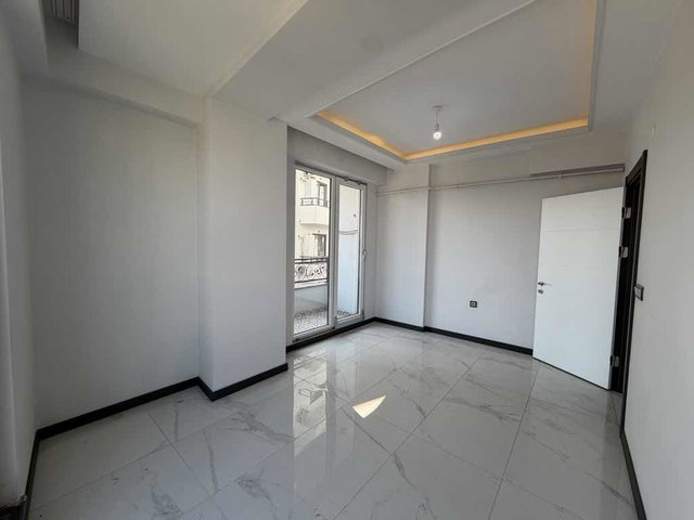 HAVUZLU SİTE İÇİ 1+1 KİRALIK DAİRE