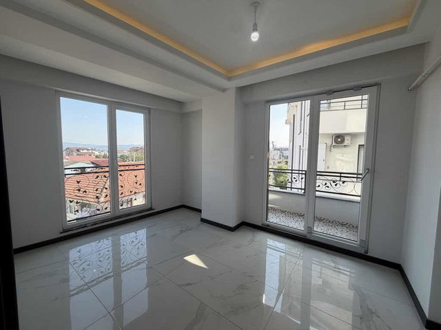 HAVUZLU SİTE İÇİ 1+1 KİRALIK DAİRE
