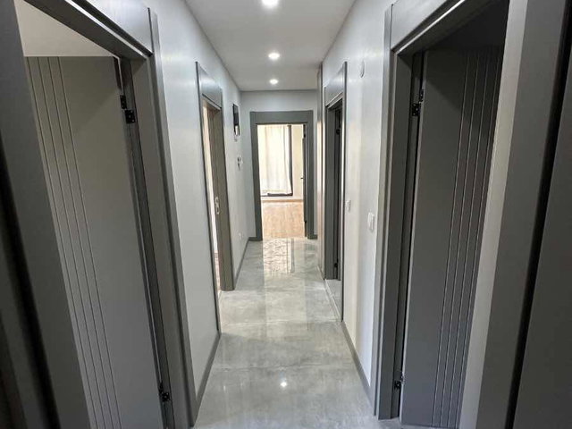 TUZLA İSTASYON MH. MARİNAYA KOMŞU SİTE İÇİNDE 3+1 SATILIK DAİRE