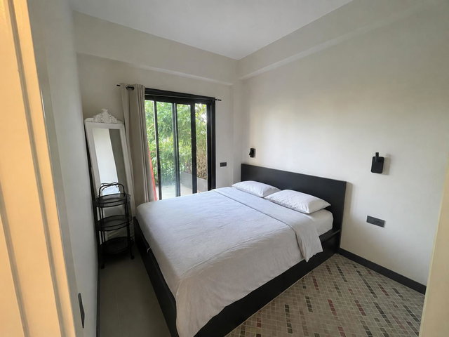 BODRUM BARDAKÇI DA KİRALIK  1+1 BAHÇE KATI  DAİRE