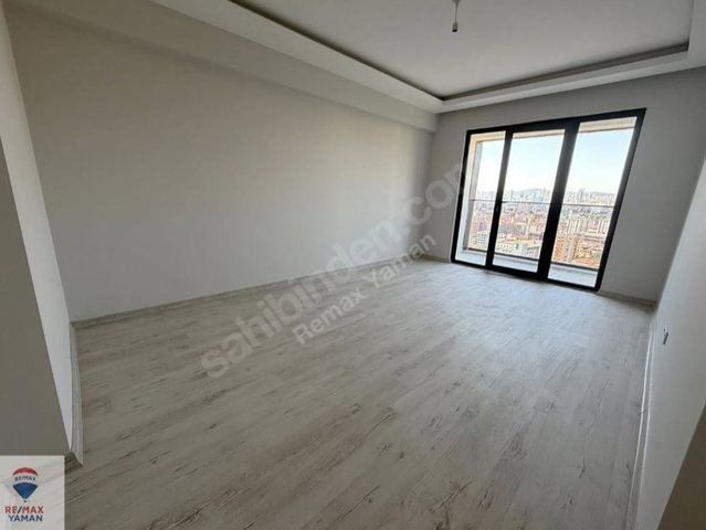 PENDİK’TE SİTE İÇİNDE SIFIR 2+1 | 9. KAT | GÜNEY-BATI CEPHE | BALKONLU