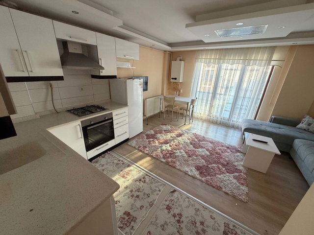 REMAX MİD'DEN YENİ İZMİR CAD. MEVKİ KİRALIK 1+1 DAİRE