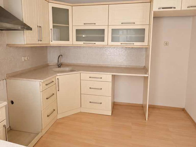SAMSUN ULUGAZİ 125 M² BRÜT 2+1, BALKONLU, DOĞALGAZ KOMBİLİ KİRALIK DAİRE