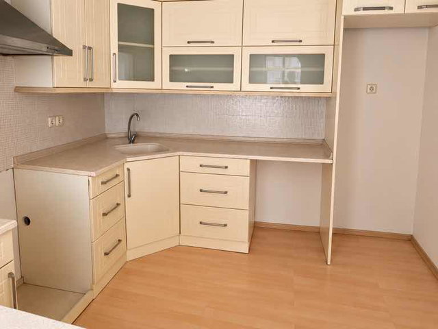 SAMSUN ULUGAZİ 125 M² BRÜT 2+1, BALKONLU, DOĞALGAZ KOMBİLİ KİRALIK DAİRE