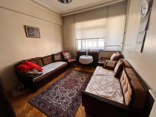 YENİ DOĞAN MAHALESİ SEKA MEMURLAR SİTESİNDE SATILIK 3+1