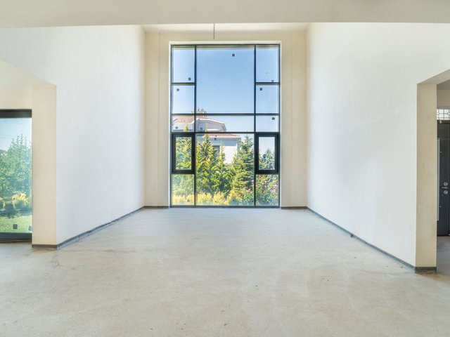 ÇAYYOLU PROF. DR. AHMET TANER KIŞLALI  ILERI NATAMAM SATILIK VILLA /REMAX ENBATI