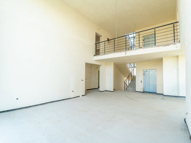 ÇAYYOLU PROF. DR. AHMET TANER KIŞLALI  ILERI NATAMAM SATILIK VILLA /REMAX ENBATI