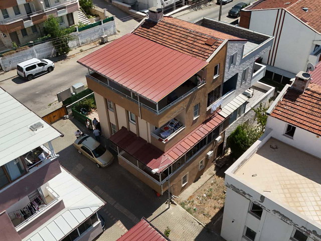 REMAX MID 'DEN  KUVAI MLLIYEDE BAHÇELI MÜSTAKIL VILLA