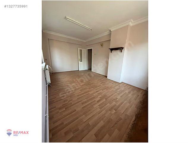 REMAX MİD'DEN ATATÜRK MAHALLESİNDE KİRALIK 2+1 ARA KAT DAİRE