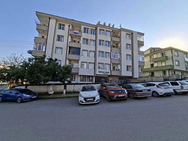 RE/MAX MAVİ DEN SERDİVAN / KEMALPAŞA MAH.DE KİRALIK 3+1 DAİRE