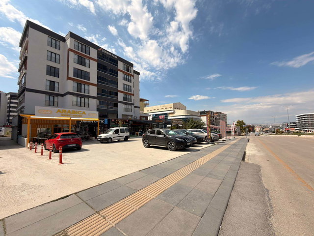 BAĞLICA ETİMESGUT BULVAR CADDE ÜZERİ 4+1 YAPILI KİRALIK DAİRE