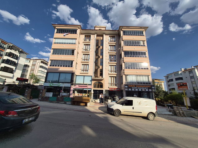 RE/MAX DEĞİŞİMDEN ÇAYDAÇIRA MAH.  KİRALIK 4+1 DAİRE
