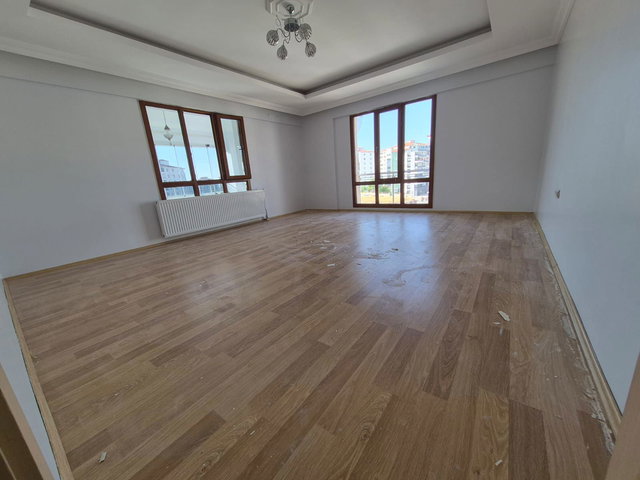 RE/MAX DEĞİŞİMDEN ÇAYDAÇIRA MAH.  KİRALIK 4+1 DAİRE