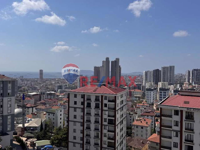 KARTAL ORİJİN DE SATILIK 3 ODA 1 SALON
