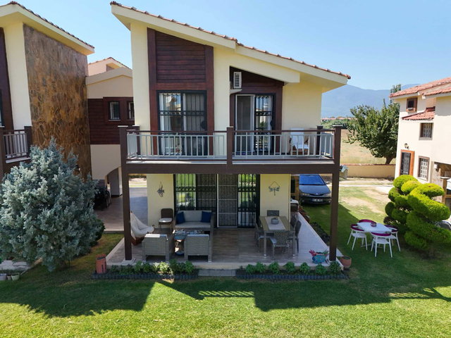 DAVUTLAR ÖMER BARIŞ VILLALARI'NDA DENİZE 500 MT 3+1 MÜSTAKİL VILLA