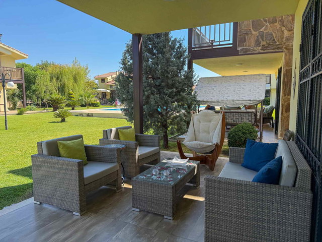 DAVUTLAR ÖMER BARIŞ VILLALARI'NDA DENİZE 500 MT 3+1 MÜSTAKİL VILLA