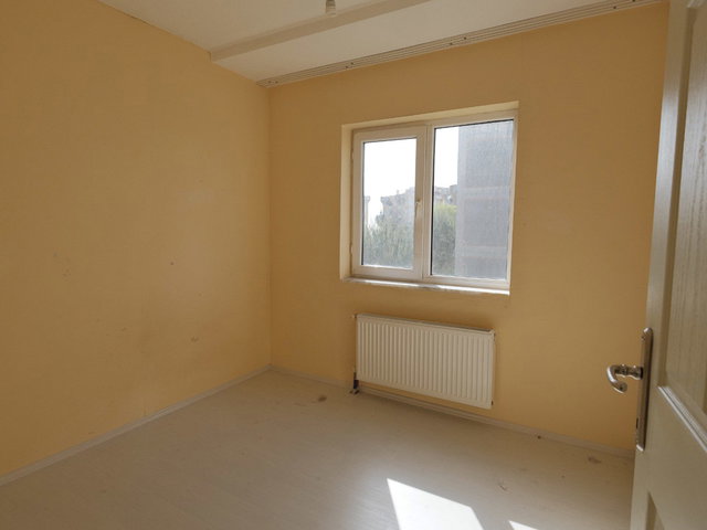 BAYINDIRLIK 14. ADA TOKİ KONUTLARINDA KİRALIK ARA KAT DAİRE