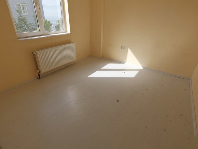 BAYINDIRLIK 14. ADA TOKİ KONUTLARINDA KİRALIK ARA KAT DAİRE